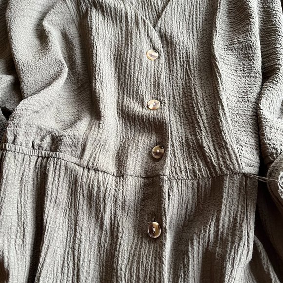 NWT: Calvin Klein Crinkle Belted Shirt Dress - Picture 5 of 10